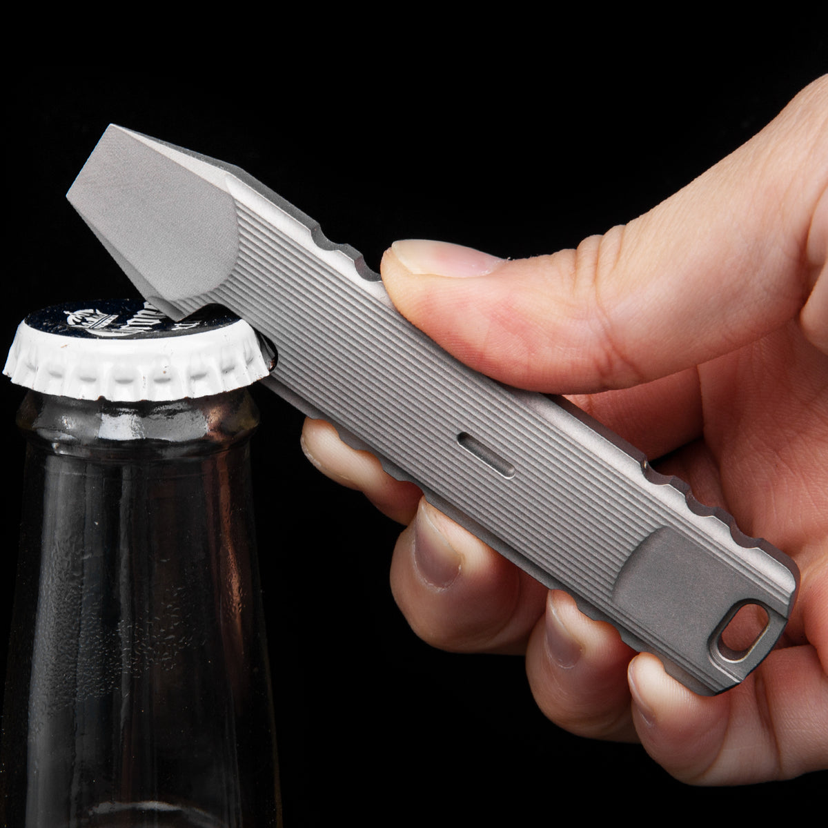 WC01E Titanium Alloy Pry Bar