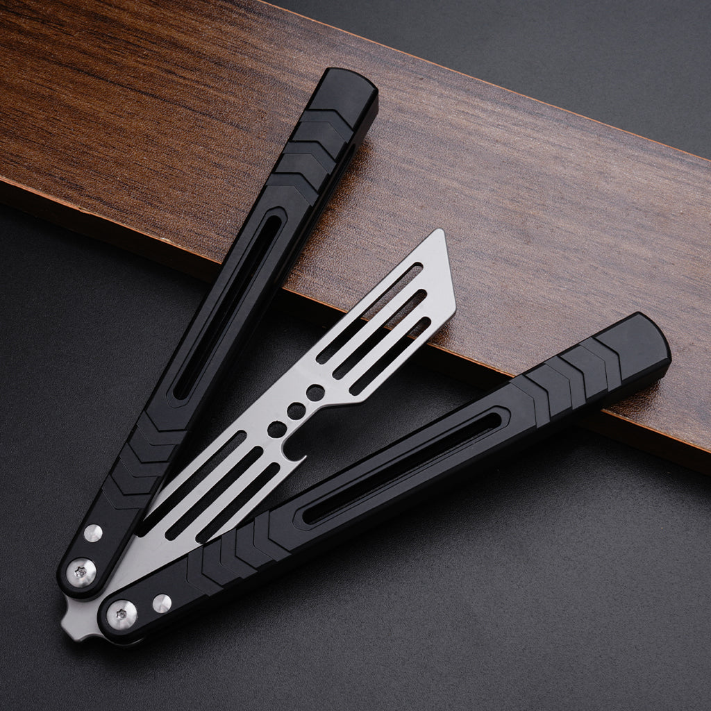 LG05 Black - Aluminum Alloy Trainer