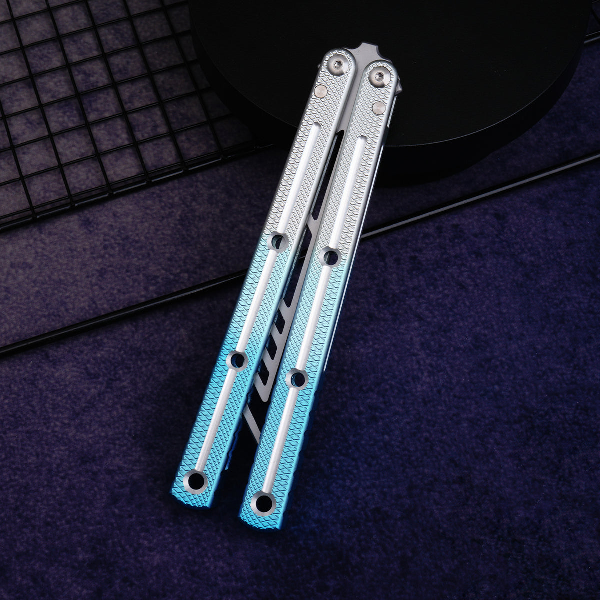 LG11 Sky Blue - Aluminum Alloy Trainer