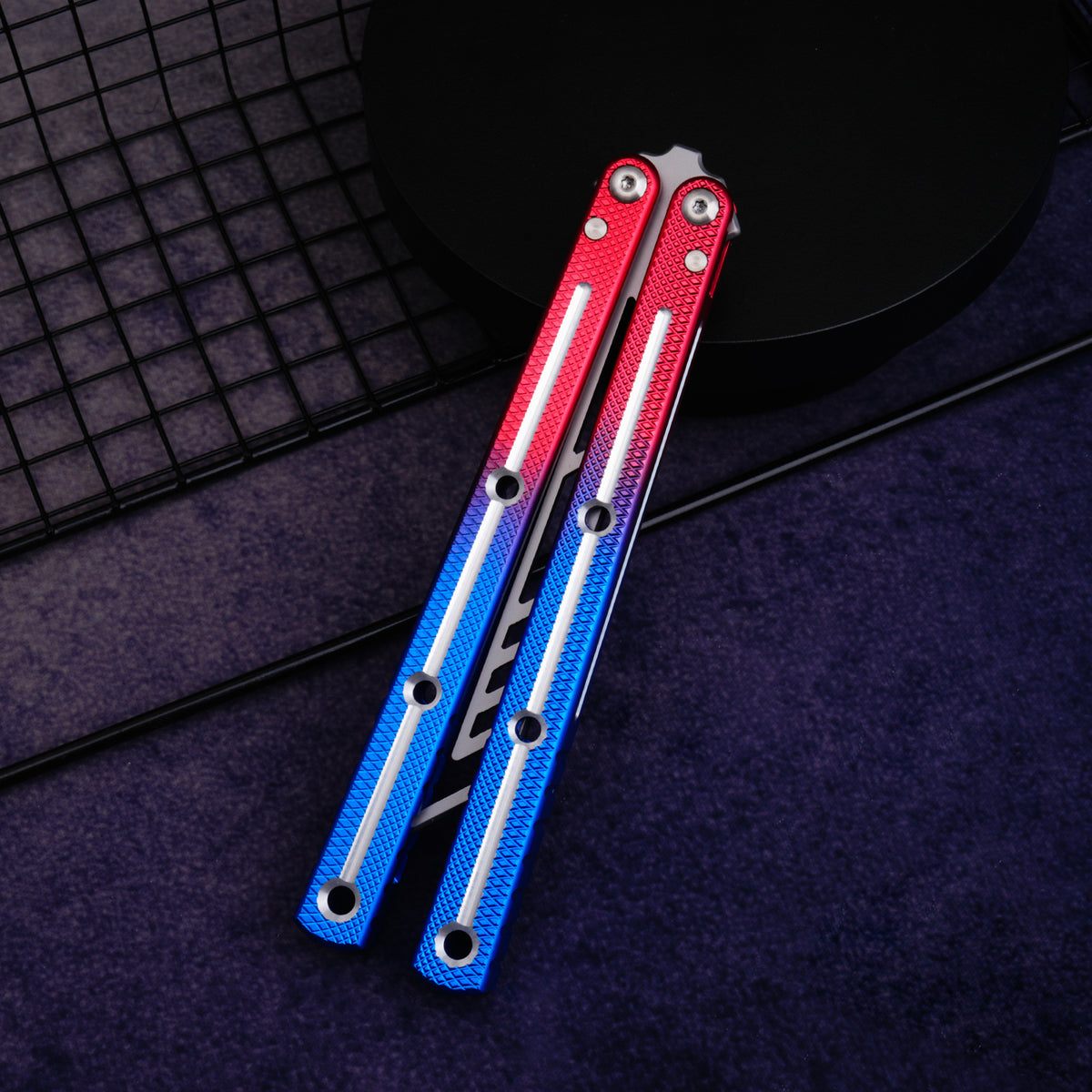 LG11 Blue Red - Aluminum Alloy Trainer